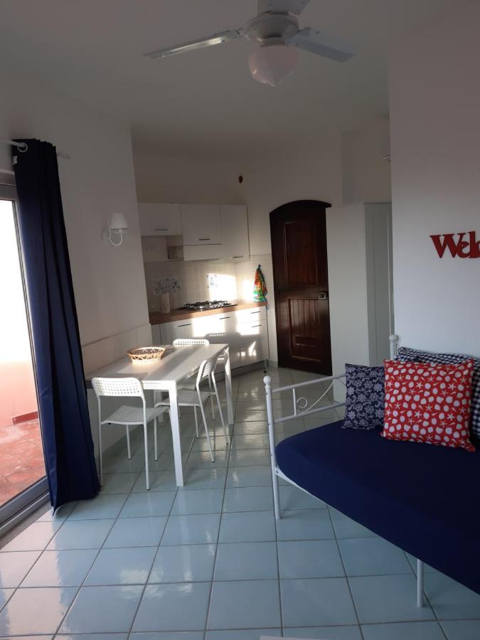 Calarossa Sardinia Apartments อิโซลา โรสซา ภายนอก รูปภาพ