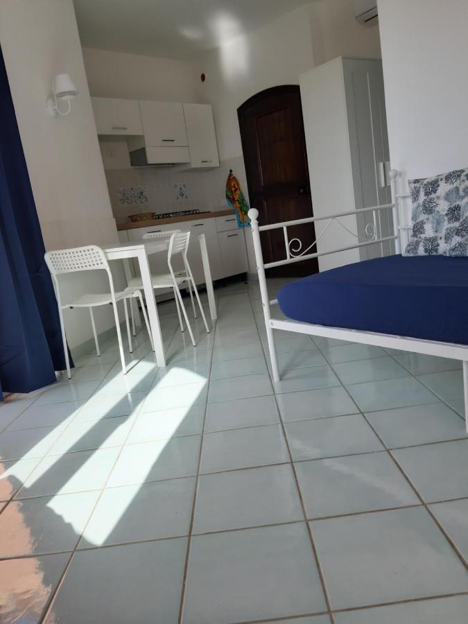 Calarossa Sardinia Apartments อิโซลา โรสซา ภายนอก รูปภาพ