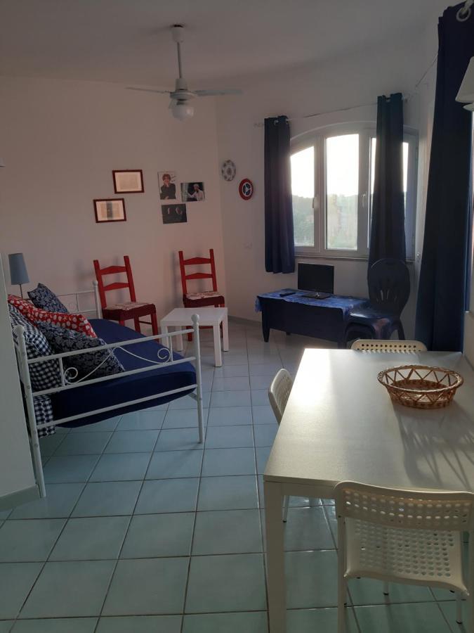 Calarossa Sardinia Apartments อิโซลา โรสซา ภายนอก รูปภาพ