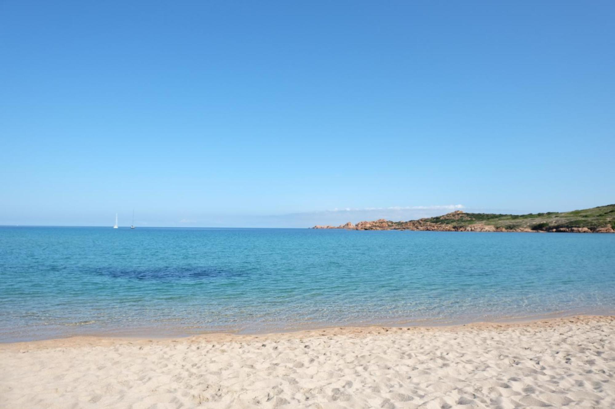 Calarossa Sardinia Apartments อิโซลา โรสซา ภายนอก รูปภาพ