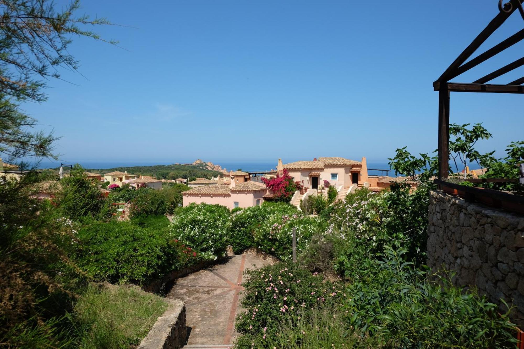 Calarossa Sardinia Apartments อิโซลา โรสซา ภายนอก รูปภาพ