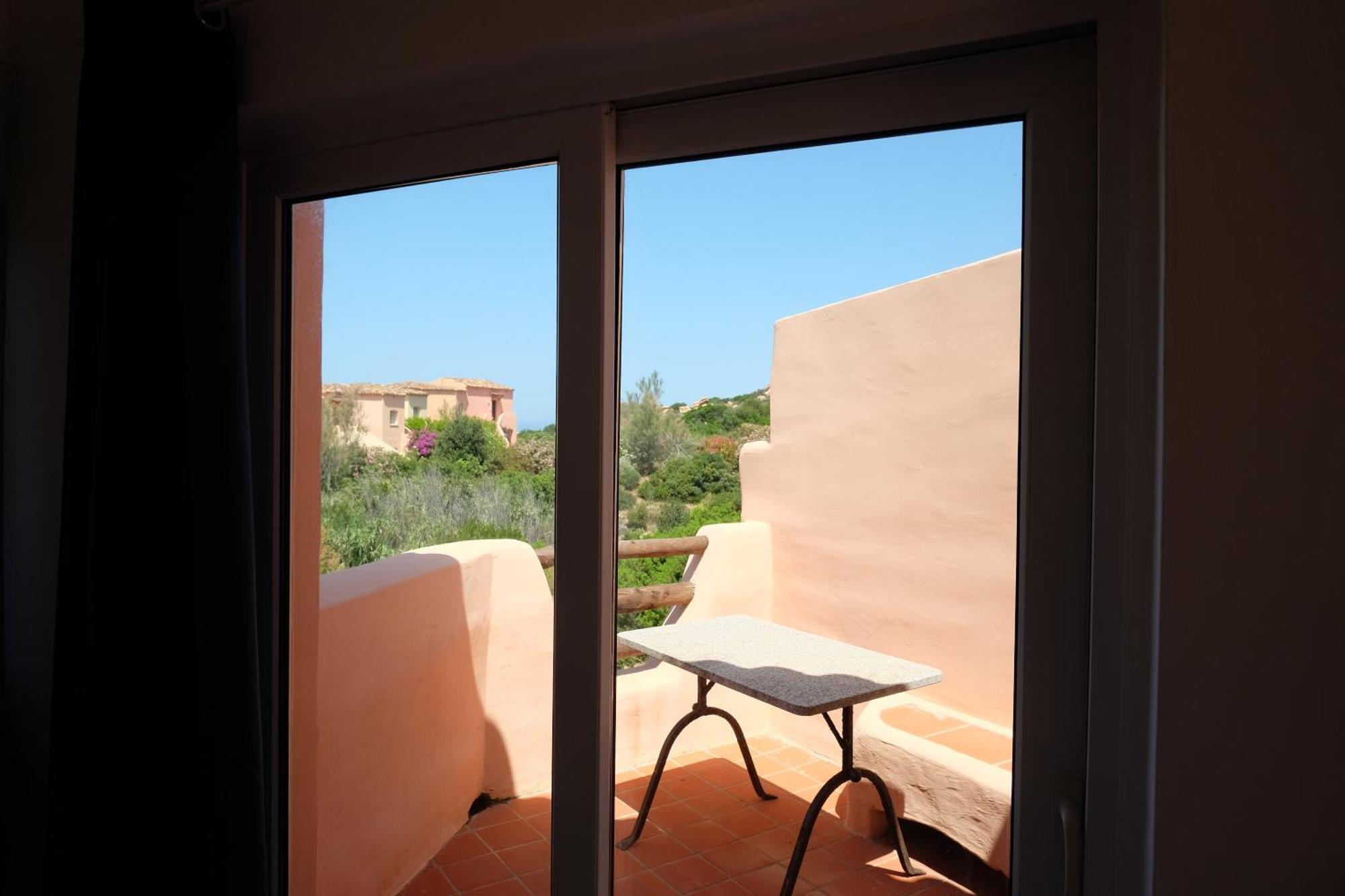 Calarossa Sardinia Apartments อิโซลา โรสซา ภายนอก รูปภาพ