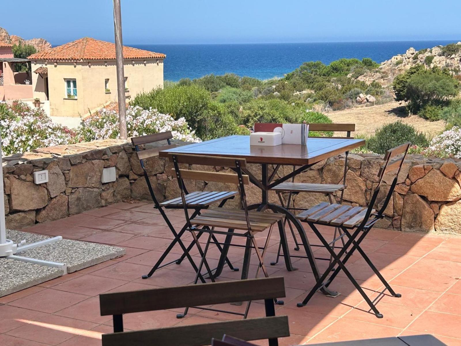Calarossa Sardinia Apartments อิโซลา โรสซา ภายนอก รูปภาพ